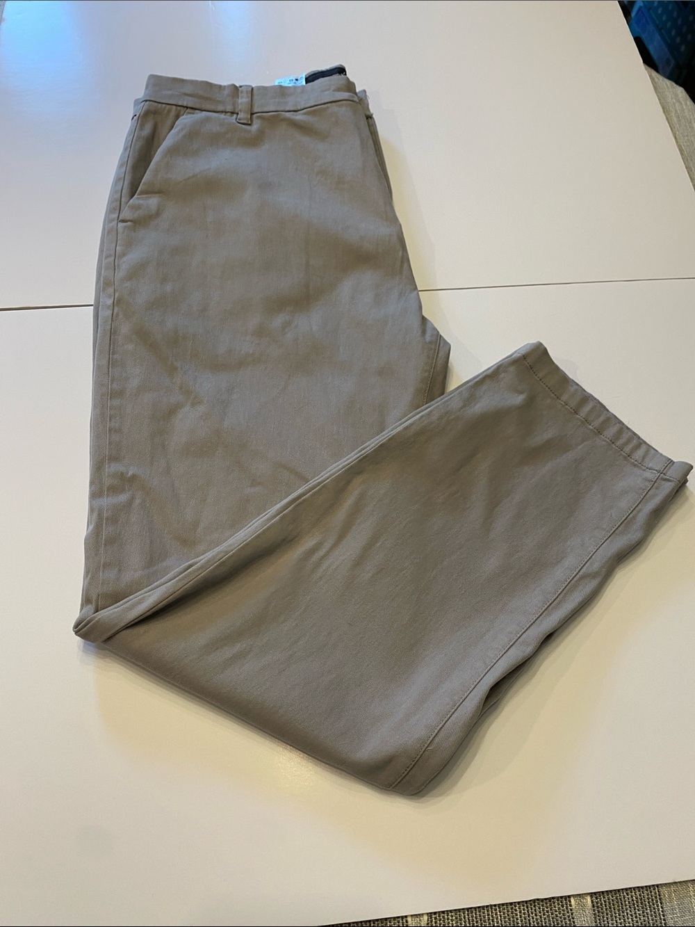 Men's Classic Straight Chinos in Taupe